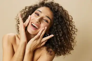 Cheveux et ongles : nos conseils pour les garder forts et sains